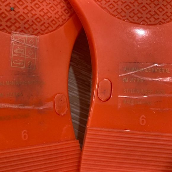 Tory Burch Orange Mini Miller Jelly Sandal, Thong Flip Flop Patent Leather Sz 6M - Picture 9 of 9